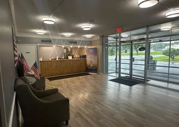 Americas Best Value Inn Rockford hotel thumbnail 3