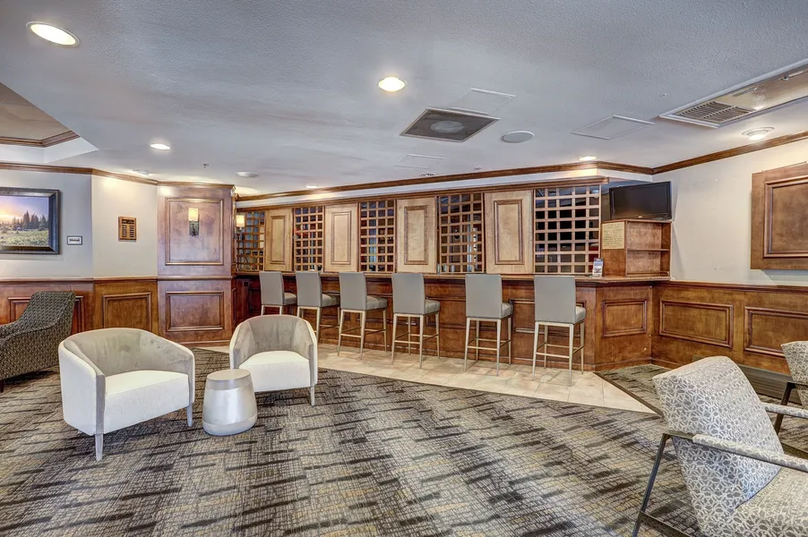 4br Renovated - Sleeps 12- Downtown Breck by RedAwning hotel detail image 2