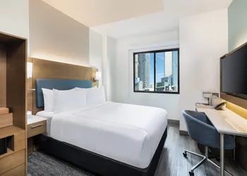 EVEN Hotel Long Island City - New York by IHG hotel thumbnail 4