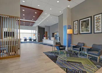 Holiday Inn Express Kingston West by IHG hotel thumbnail 2