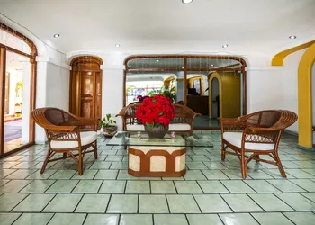 Capital O Colón, Ciudad Guzmán Jalisco hotel thumbnail 5