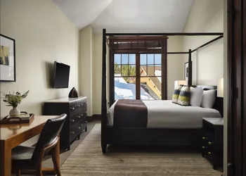 One Village Place Residences, Lake Tahoe hotel thumbnail 6