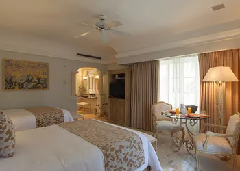 Grand Isla Navidad Golf & Spa Resort with Marina hotel thumbnail 3