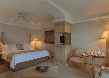 Grand Isla Navidad Golf & Spa Resort with Marina hotel thumbnail 5