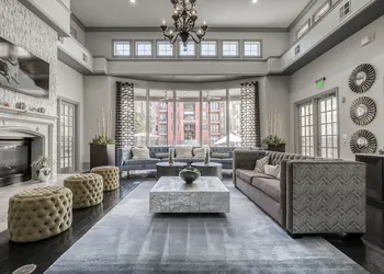 Modern Uptown Dallas Stay by Amyfinehouse hotel thumbnail 2