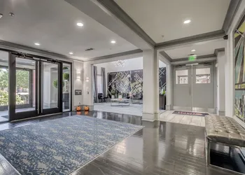 Modern Uptown Dallas Stay by Amyfinehouse hotel thumbnail 3