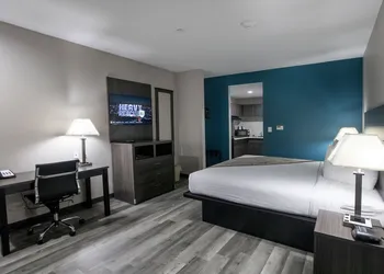 Express Inn hotel thumbnail 5