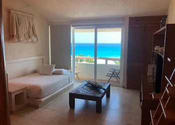 Ocean Front Suites by Rodero Condos hotel thumbnail 2