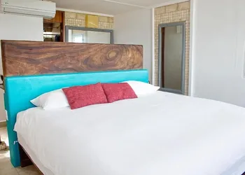 Ocean Front Suites by Rodero Condos hotel thumbnail 5