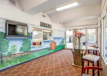 OYO Hotel Mona Lake Muskegon hotel thumbnail 5