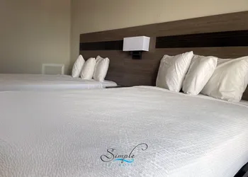 Simple Life Motel hotel thumbnail 8