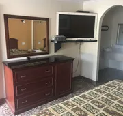 Regency Inn and Suites hotel detail image 3