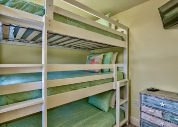 Celadon: Unit 102 by Forehand Rentals hotel thumbnail 4