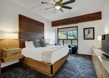 Osprey 303 hotel thumbnail 2