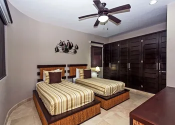 Faro Reef 401 by NAS hotel thumbnail 4