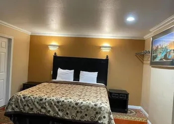 Sunrise inn hotel thumbnail 4