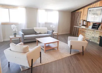 Bryce UpTop Lodge hotel thumbnail 2
