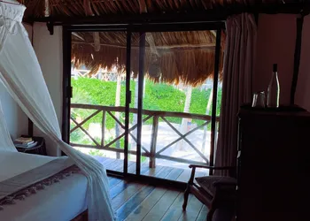 LUV Tulum hotel thumbnail 2