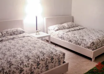 Sunny Isles Suites hotel thumbnail 4