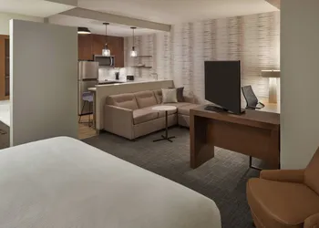 Residence Inn by Marriott Toronto Mississauga Southwest hotel thumbnail 8