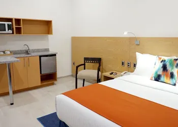 Hit Hoteles Aeropuerto Puebla hotel thumbnail 3