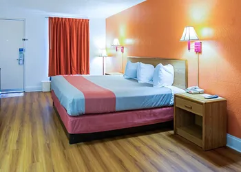 Motel 6 Perry, GA hotel thumbnail 5