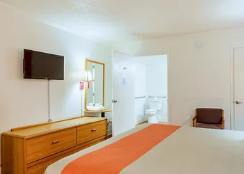 Motel 6 Perry, GA hotel thumbnail 7
