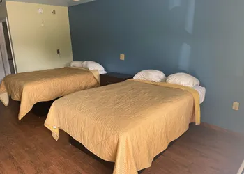 Mustang Inn hotel thumbnail 4