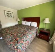Executive Inn & Suites hotel detail image 3