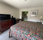 Executive Inn & Suites hotel detail image 5