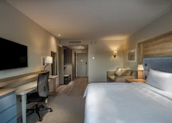 Holiday Inn & Suites Aguascalientes by IHG hotel thumbnail 2