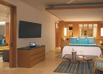 Dreams Playa Mujeres Golf & Spa Resort - All Inclusive hotel thumbnail 4