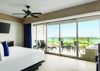 Seadust Cancún Beach Resort All Inclusive hotel thumbnail 7