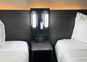 Studio 6 Extended Stay - Coral Springs, FL - Fort Lauderdale hotel thumbnail 7
