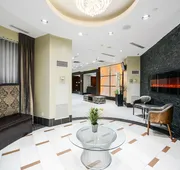 Sarkar Suites - 310 Burnhamthorpe Road hotel detail image 3
