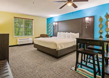 Wildwood Inn hotel thumbnail 5