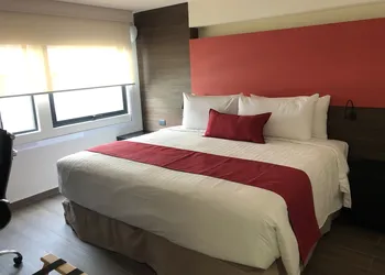 Mc Suites Mexico City hotel thumbnail 6