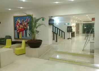 We Hotel Aeropuerto hotel thumbnail 4