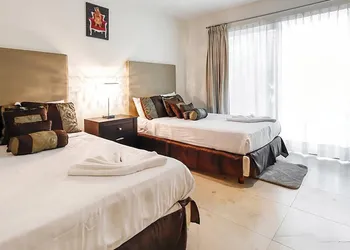 Luxury Condo Boutique hotel thumbnail 5