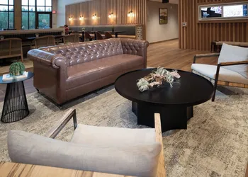 SpringHill Suites by Marriott Island Park Yellowstone hotel thumbnail 6