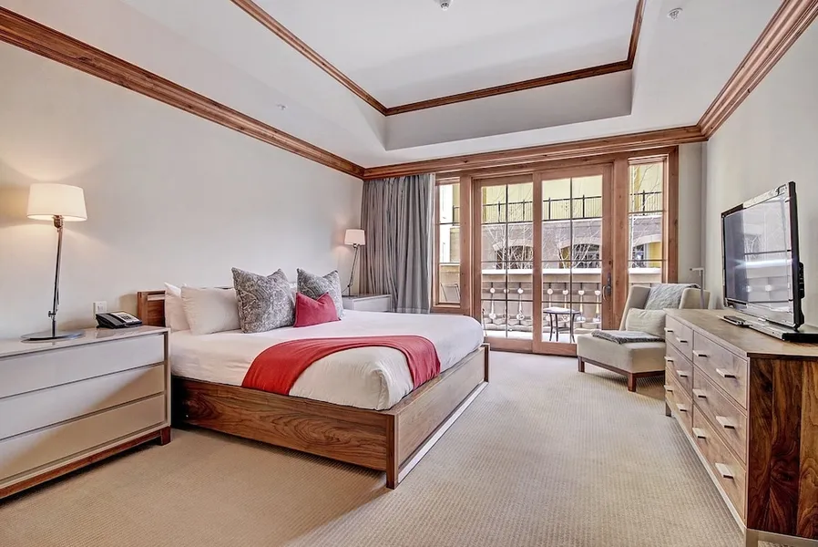 3 BR Luxury Ritz-Carlton Condo w/ Mountain Views by RedAwning - Save 20% on 7+ Nights! hotel detail image 2