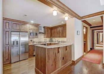 3 BR Luxury Ritz-Carlton Condo w/ Mountain Views by RedAwning - Save 20% on 7+ Nights! hotel thumbnail 8