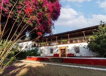 Best Western Plus Posada de Don Vasco hotel thumbnail 2