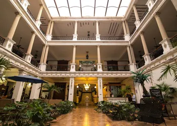 Gran Hotel de Merida hotel thumbnail 4