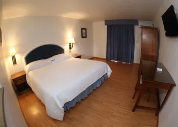 Gran Plaza Hotel & Convention Center hotel thumbnail 6