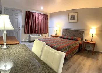 Emerald Best Motel Edmonds hotel thumbnail 2