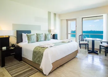 Dreams Sands Cancun Resort & Spa - All Inclusive hotel thumbnail 4
