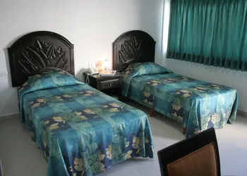Hotel del Sol hotel thumbnail 4