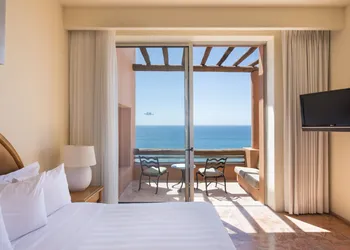 Club Regina Los Cabos hotel thumbnail 6