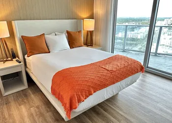 Hyde Resort and Residences, OceanMiami Collection hotel thumbnail 7